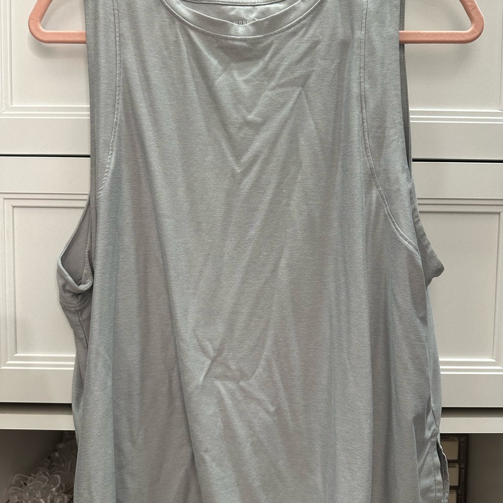 CloudMotion Tank Top